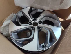 Replay HND251. x19", 5x114.3 ����