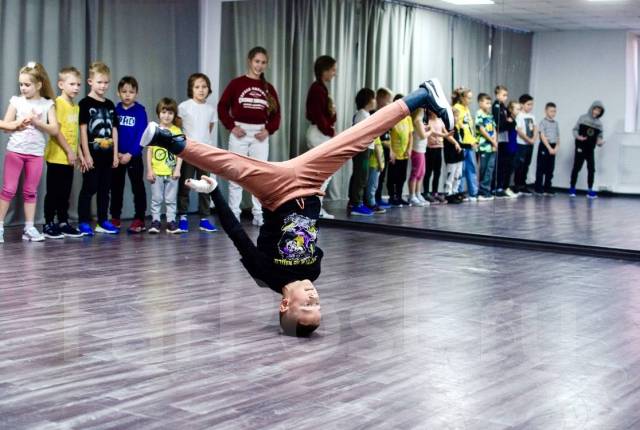 Брейк данс студия “Dance Space” набор с 3.5 лет во Владивостоке