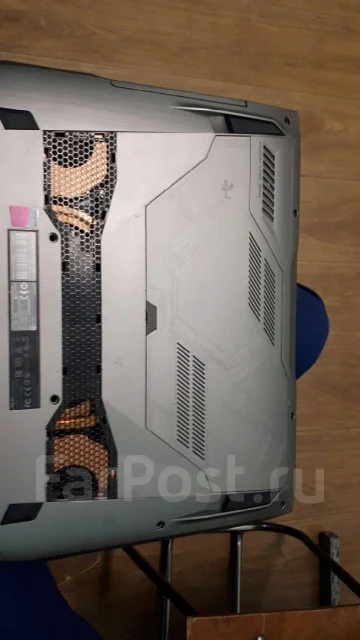Asus ROG G752VS. 17.3", 3,2����, ��� 32 ��, ���� 1 400���, WiFi: 1, Bluetooth: 1, ����������� �� 2��. ����