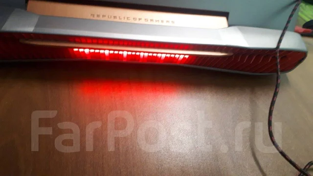 Asus ROG G752VS. 17.3", 3,2����, ��� 32 ��, ���� 1 400���, WiFi: 1, Bluetooth: 1, ����������� �� 2��. ����