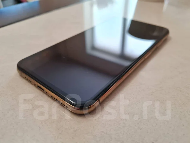 Apple iPhone Xs Max. �/�, �������, 3G, 4G LTE, ����������, NFC ����