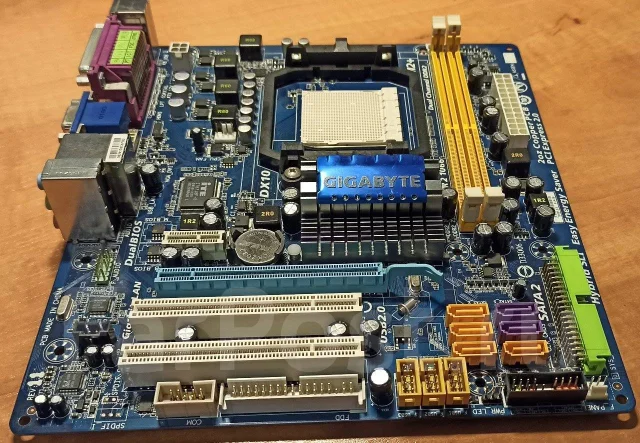 Socket AM3 ����