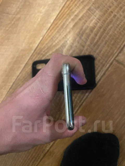 Apple iPhone Xs. �/�, �����, 4G LTE, NFC ����