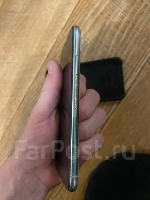 Apple iPhone Xs. �/�, �����, 4G LTE, NFC ����