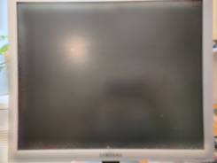LG. 19" 
