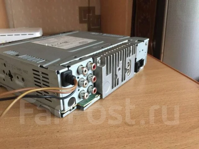 Alpine CDE-195BT ����