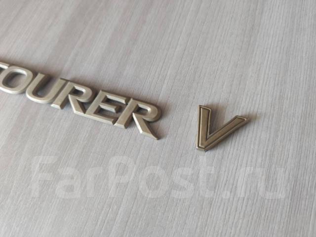 Шильдик Tourer V оригинал Япония купить в Артеме по цене: 3 500 ...