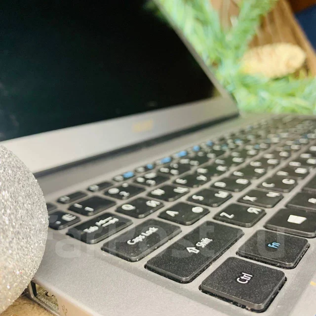 Acer Swift 1 SF113-31. WiFi: 1, Bluetooth: 1 ����