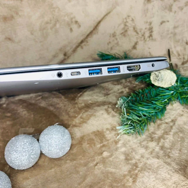 Acer Swift 1 SF113-31. WiFi: 1, Bluetooth: 1 ����