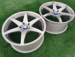 RAYS Versus. 8.5x18", 5x114.3, ET45, �� 73,1���. ����