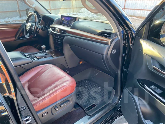 Lexus LX450d. �������, 4wd, 4.5 (272��.�.), ������, 98����. �� ����