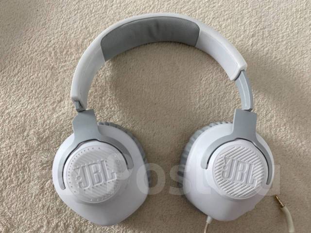 Белые Наушники JBL оригинал, б/у, в наличии. Цена: 7 000₽ во Владивостоке