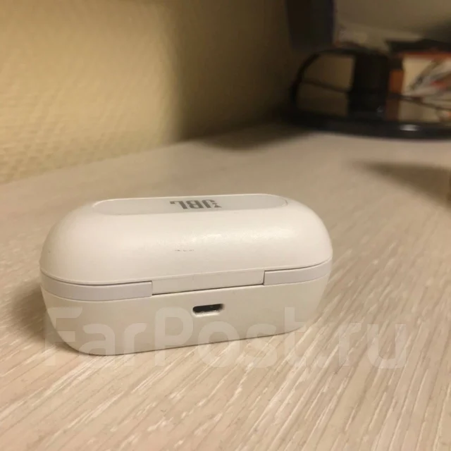 JBL C100TWS ����