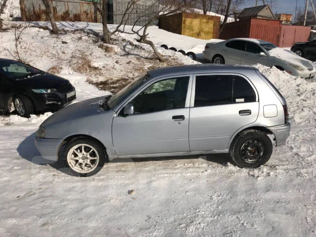 Toyota Starlet. ��������, ��������, 1.3, ������, 100 000����. �� ����