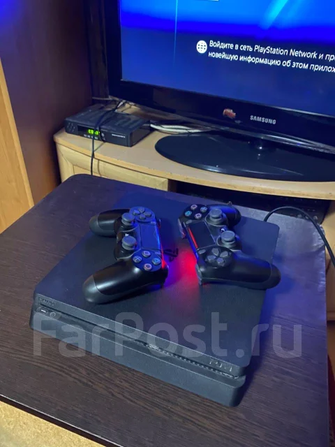 Sony PlayStation 4 ����