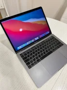 Apple MacBook Pro 13 2019 Mid. 13.3", 1,4����, ��� 8 ��, ���� 256���, WiFi, Bluetooth, ����������� �� 20��. ����