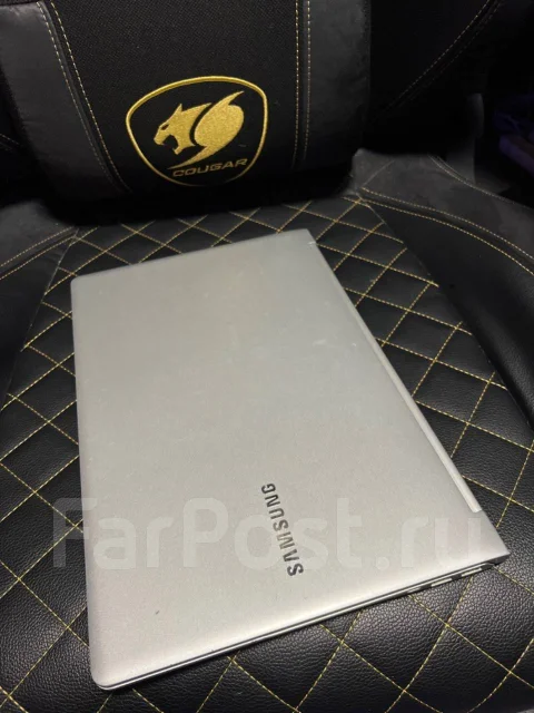Samsung 900X3�. ��� 8 ��, WiFi: 1, Bluetooth: 1 ����