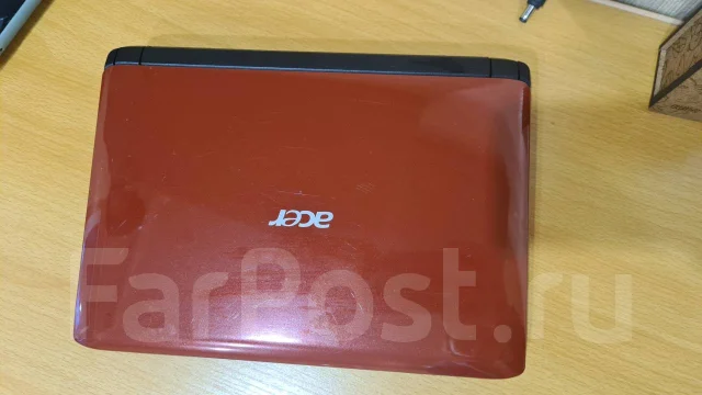 Acer Aspire One. ���� 256���, WiFi: 1, Bluetooth: 1, ����������� �� 2��. ����