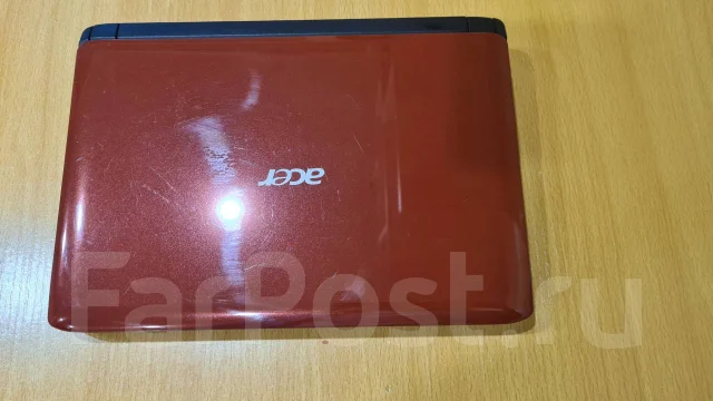 Acer Aspire One. ���� 256���, WiFi: 1, Bluetooth: 1, ����������� �� 2��. ����