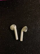 Apple AirPods ����