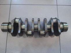 �������� 4HE1, 4HK1 Isuzu Elf ����