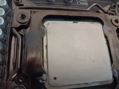 Intel Core i7-3820 ����