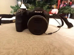 Sony Cyber-shot DSC-H100. 15 - 19.9 ��, ���: 14� � ����� ����