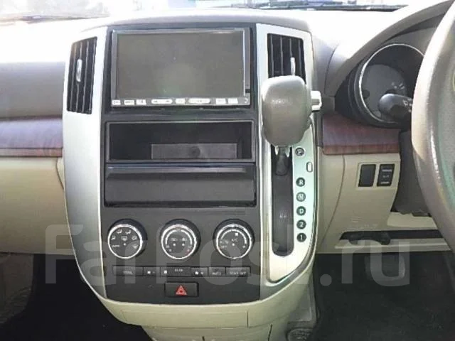 Nissan Presage. �������, 4wd, 2.5 (163��.�.), ������, 76 000����. ��, �/�. ��� ����� �� ������� ����