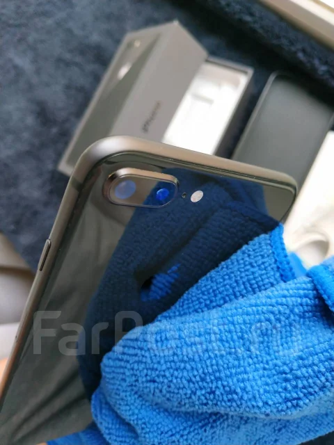 Apple iPhone 8 Plus. �/�, ������, 4G LTE, NFC ����