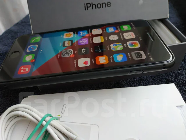 Apple iPhone 8 Plus. �/�, ������, 4G LTE, NFC ����