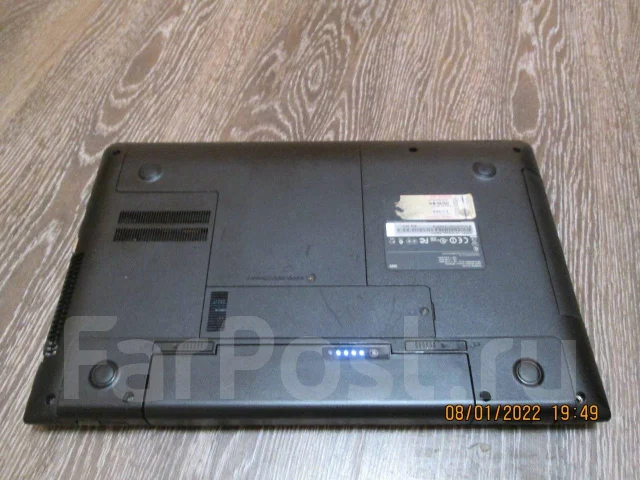 Samsung 355V5C. 15.6", 2,7����, ��� 2048 ��, ���� 500���, WiFi: 1, Bluetooth: 1, ����������� �� 3��. ����