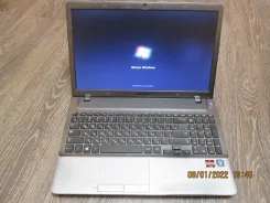 Samsung 355V5C. 15.6", 2,7����, ��� 2048 ��, ���� 500���, WiFi: 1, Bluetooth: 1, ����������� �� 3��. ����