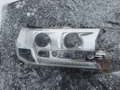 ���� �������� ������ � ������������ ������� Toyota Land cruiser 200 20 8110560k10 ����