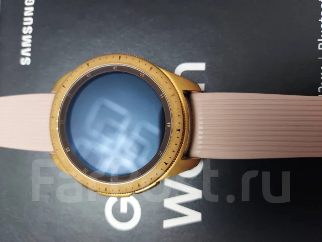 Samsung Galaxy Watch. GPS, NFC, IP68 ����