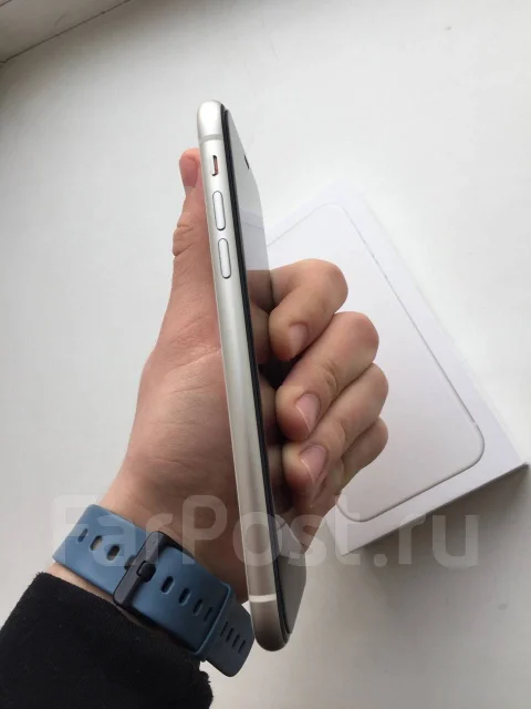 Apple iPhone 11. �/�, �����, 3G, 4G LTE, 5G, Dual-SIM, ����������, NFC ����