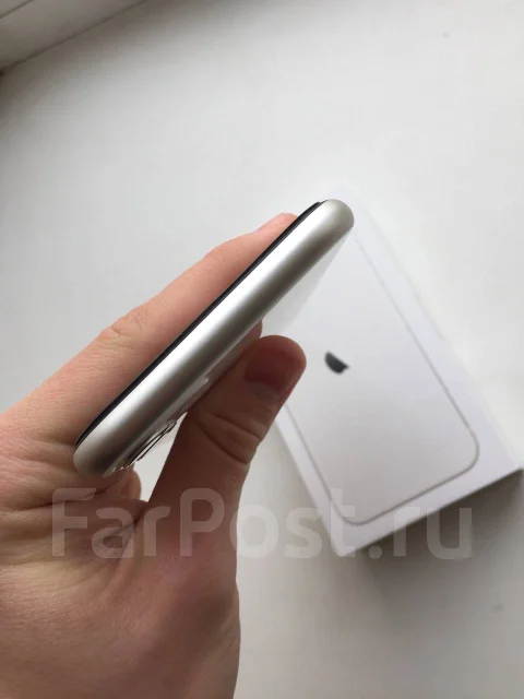 Apple iPhone 11. �/�, �����, 3G, 4G LTE, 5G, Dual-SIM, ����������, NFC ����