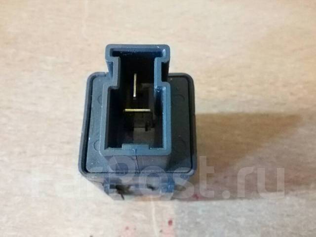 Реле переключатель стеклоподъёмника 24330C9900 Nissan Almera (N16 ...