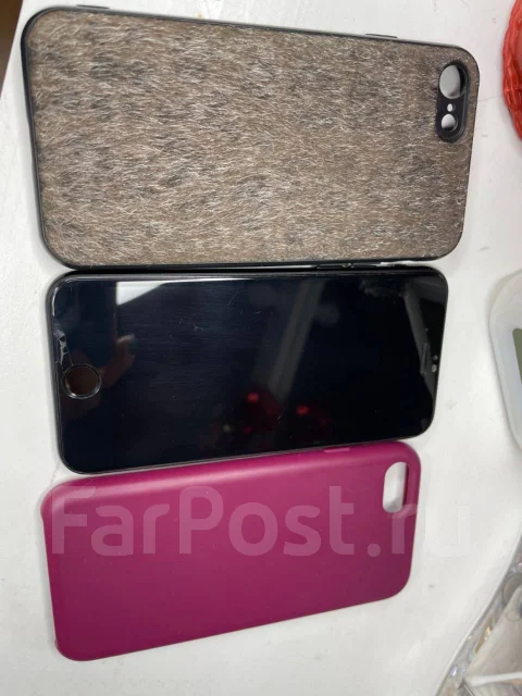 Apple iPhone SE 2020. �/�, ������, 4G LTE, NFC ����