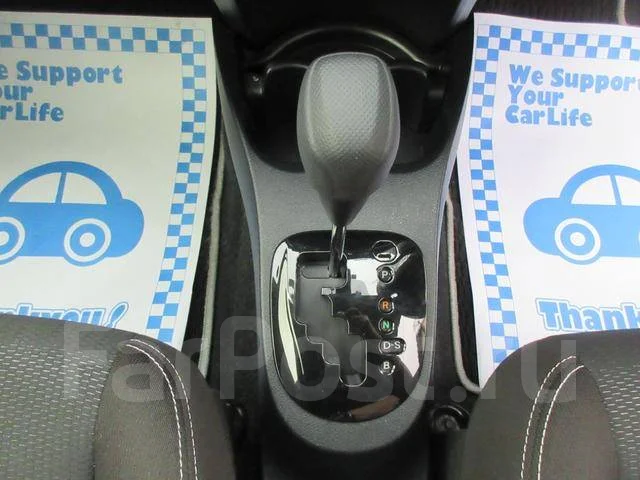 Toyota Vitz. ��������, 4wd, 1.3 (95��.�.), ������, 58 000����. ��, �/�. ��� ����� �� ������������ ����