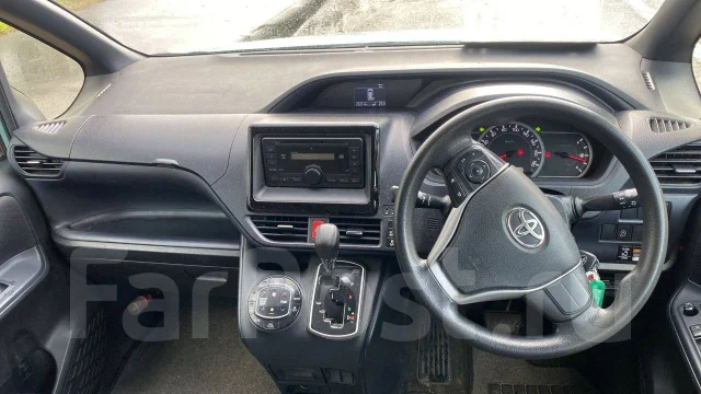 Toyota Noah. ZRR80, 3ZRFAE ����