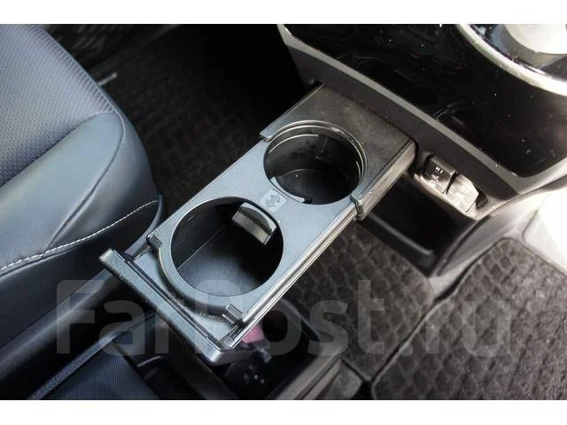 Toyota Esquire. ��������, ��������, 1.8 (99��.�.), ������, 43 400����. ��, �/�. ��� ����� �� ������������ ����