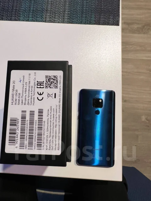 Huawei Mate 20. �/�, �����, 3G, 4G LTE, Dual-SIM, NFC ����