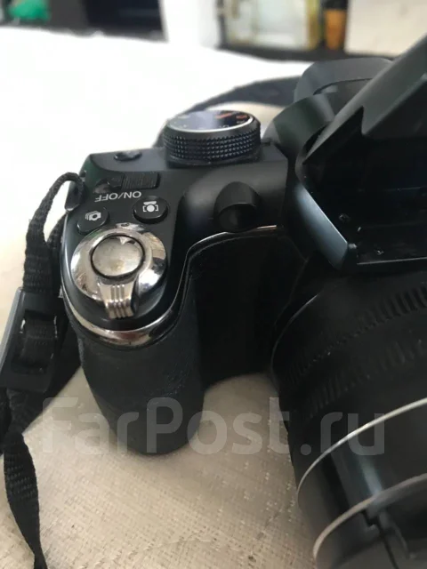 Fujifilm FinePix S4300. 20 � ����� ��, ���: 14� � ����� ����