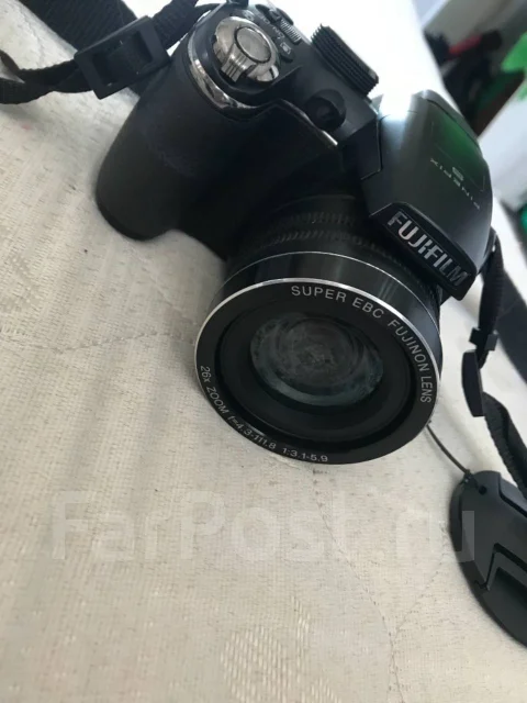 Fujifilm FinePix S4300. 20 � ����� ��, ���: 14� � ����� ����