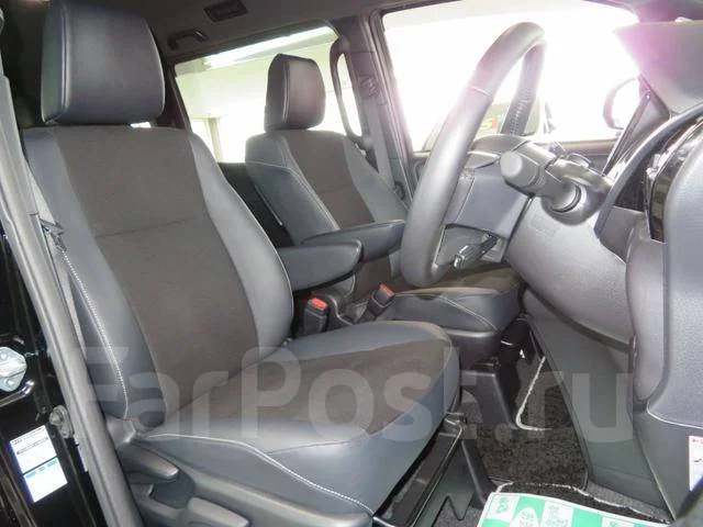 Toyota Noah. ��������, 4wd, 2.0 (152��.�.), ������, 47 000����. ��, �/�. ��� ����� �� ������������ ����