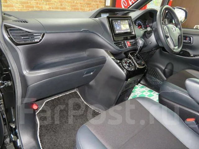 Toyota Noah. ��������, 4wd, 2.0 (152��.�.), ������, 47 000����. ��, �/�. ��� ����� �� ������������ ����