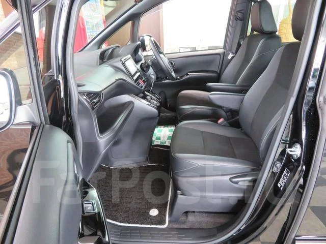 Toyota Noah. ��������, 4wd, 2.0 (152��.�.), ������, 47 000����. ��, �/�. ��� ����� �� ������������ ����