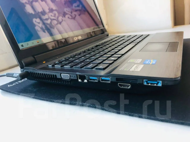 DNS Gamer. 15.6", 3,4����, ��� 8 ��, ���� 750���, WiFi: 1, Bluetooth: 1 ����