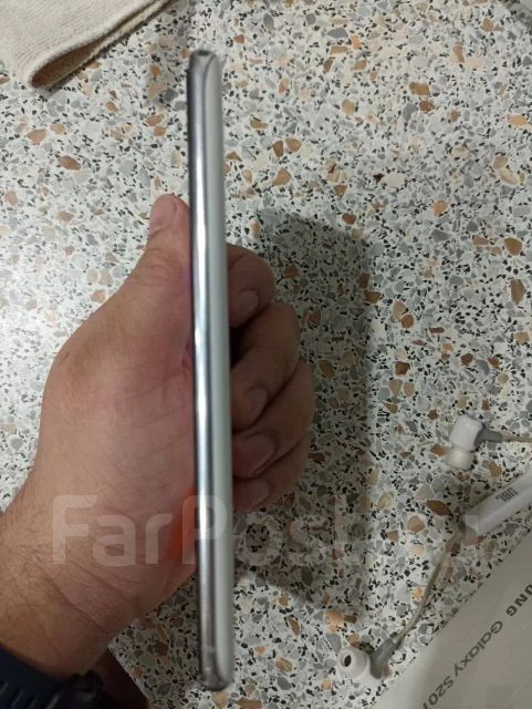 Samsung Galaxy S20 FE. �/�, �����, �����������, 4G LTE, Dual-SIM, NFC ����