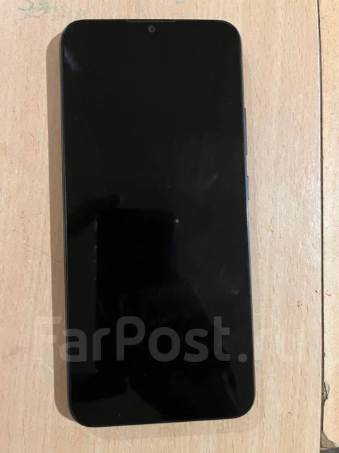 Realme C21. �����, ������, 4G LTE, Dual-SIM, NFC ����